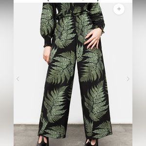 Disturbia Fern Flowy Trousers Pants US Size 8